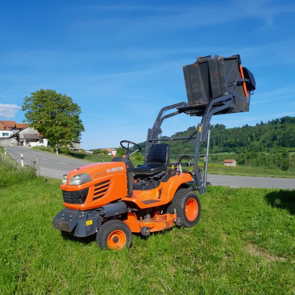 Kubota G23 avec bac vidange en hauteur! – Image 4