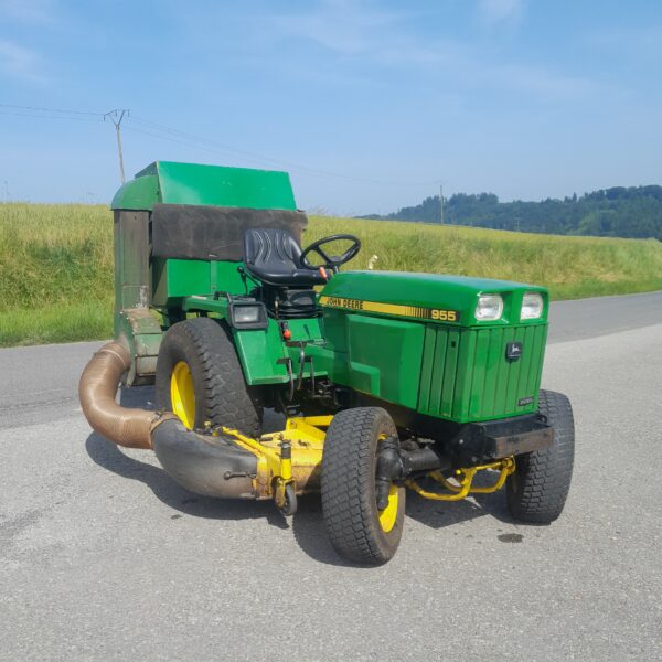 Tracteur John-John-Deere 955. – Image 2