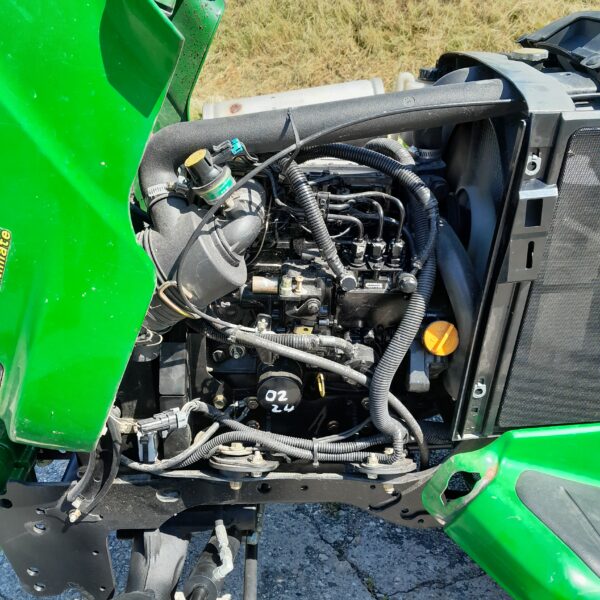 Tracteur à gazon John-Deere X748. – Image 11